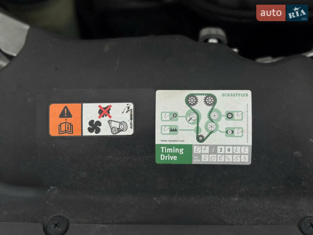 Белый Форд Фокус, объемом двигателя 1.6 л и пробегом 208 тыс. км за 6200 $, фото 37 на Automoto.ua