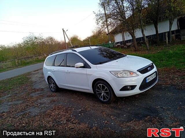 Білий Форд Фокус, об'ємом двигуна 1.8 л та пробігом 208 тис. км за 5550 $, фото 2 на Automoto.ua