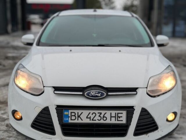 Білий Форд Фокус, об'ємом двигуна 1.6 л та пробігом 215 тис. км за 5450 $, фото 1 на Automoto.ua