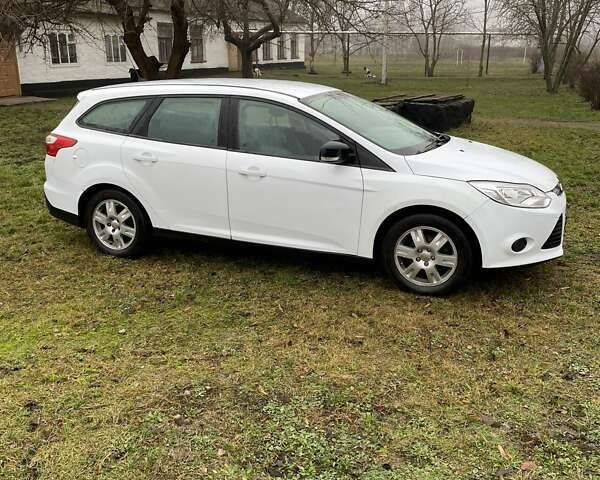 Білий Форд Фокус, об'ємом двигуна 1.56 л та пробігом 260 тис. км за 5500 $, фото 10 на Automoto.ua