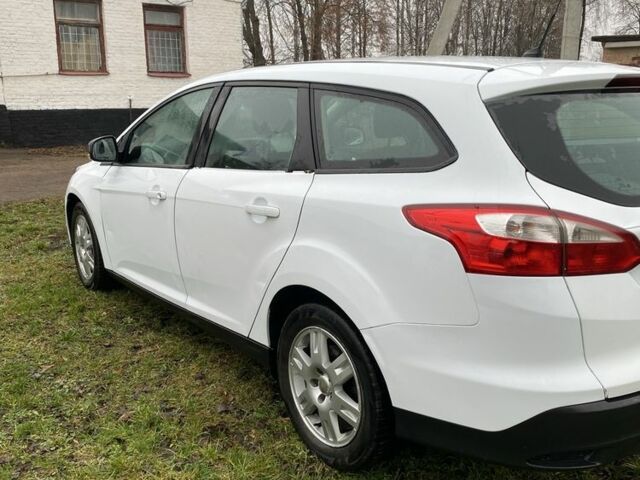 Білий Форд Фокус, об'ємом двигуна 1.6 л та пробігом 270 тис. км за 5500 $, фото 9 на Automoto.ua