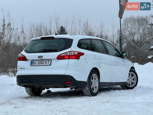 Білий Форд Фокус, об'ємом двигуна 1.6 л та пробігом 245 тис. км за 6390 $, фото 21 на Automoto.ua