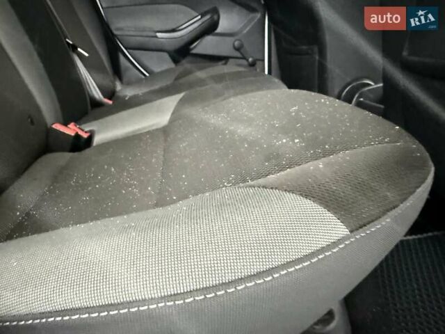 Білий Форд Фокус, об'ємом двигуна 1.56 л та пробігом 220 тис. км за 6350 $, фото 29 на Automoto.ua