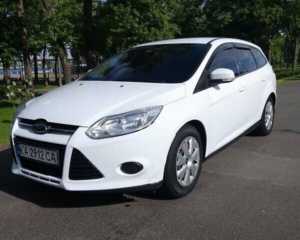 Білий Форд Фокус, об'ємом двигуна 1.59 л та пробігом 288 тис. км за 6001 $, фото 26 на Automoto.ua