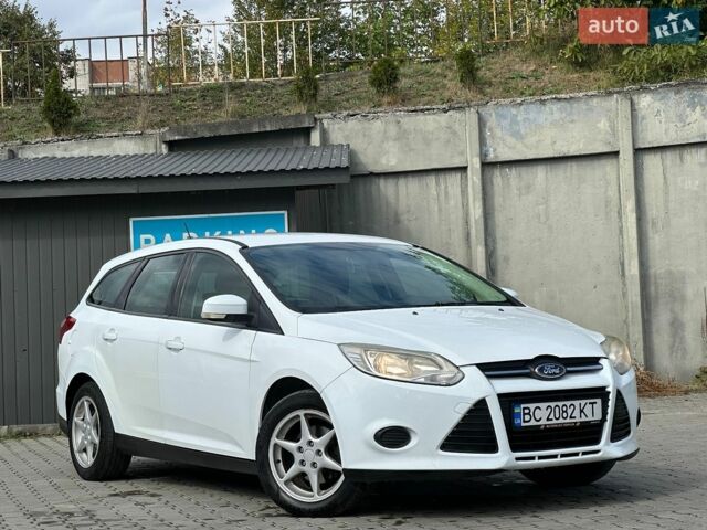 Белый Форд Фокус, объемом двигателя 1.56 л и пробегом 256 тыс. км за 5950 $, фото 3 на Automoto.ua