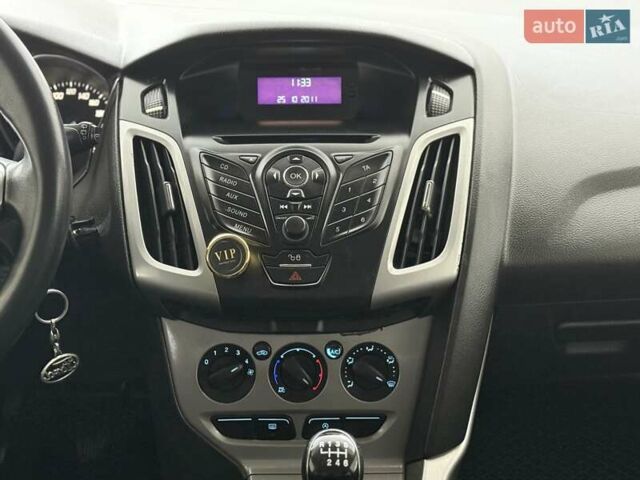 Білий Форд Фокус, об'ємом двигуна 1.56 л та пробігом 220 тис. км за 6350 $, фото 34 на Automoto.ua