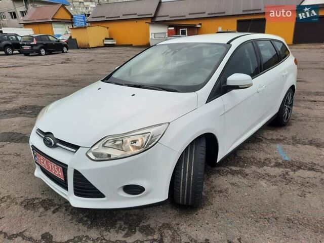 Белый Форд Фокус, объемом двигателя 1.6 л и пробегом 228 тыс. км за 7500 $, фото 8 на Automoto.ua