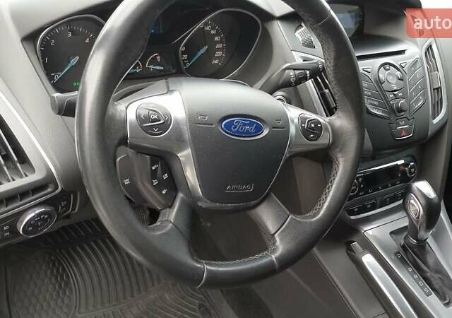 Белый Форд Фокус, объемом двигателя 2 л и пробегом 325 тыс. км за 6999 $, фото 11 на Automoto.ua