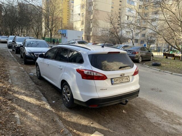 Білий Форд Фокус, об'ємом двигуна 1.6 л та пробігом 272 тис. км за 6200 $, фото 1 на Automoto.ua