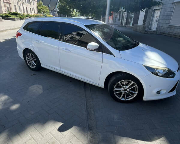Белый Форд Фокус, объемом двигателя 1.6 л и пробегом 134 тыс. км за 7500 $, фото 8 на Automoto.ua