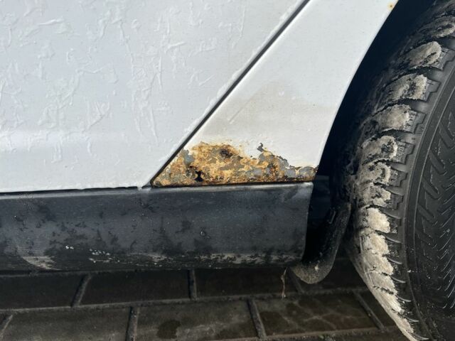 Белый Форд Фокус, объемом двигателя 1.6 л и пробегом 270 тыс. км за 7222 $, фото 5 на Automoto.ua