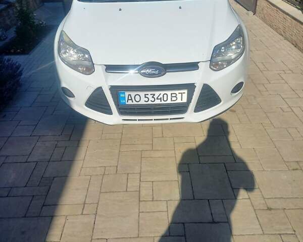 Білий Форд Фокус, об'ємом двигуна 1.6 л та пробігом 370 тис. км за 6600 $, фото 1 на Automoto.ua