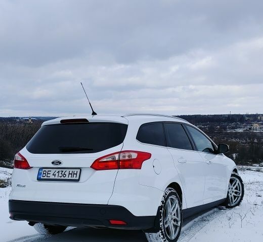 Белый Форд Фокус, объемом двигателя 1.6 л и пробегом 293 тыс. км за 8600 $, фото 3 на Automoto.ua