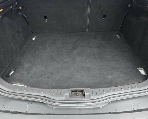 Белый Форд Фокус, объемом двигателя 1.6 л и пробегом 228 тыс. км за 8000 $, фото 2 на Automoto.ua