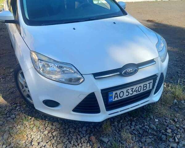 Білий Форд Фокус, об'ємом двигуна 1.6 л та пробігом 370 тис. км за 6600 $, фото 8 на Automoto.ua