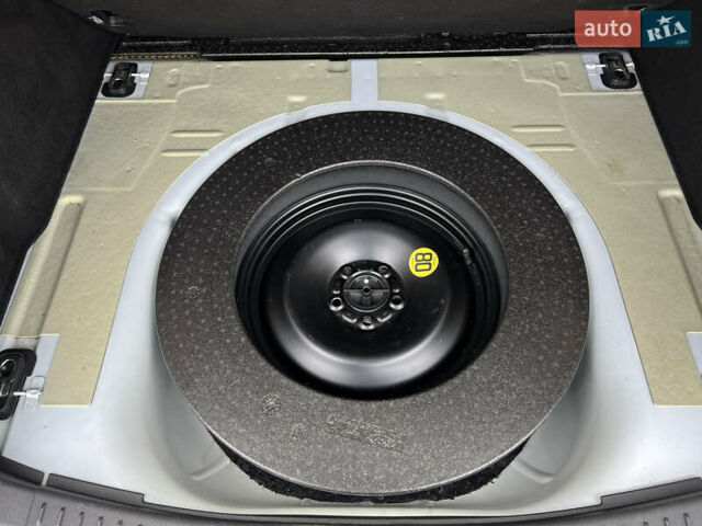 Білий Форд Фокус, об'ємом двигуна 1.6 л та пробігом 220 тис. км за 7950 $, фото 27 на Automoto.ua