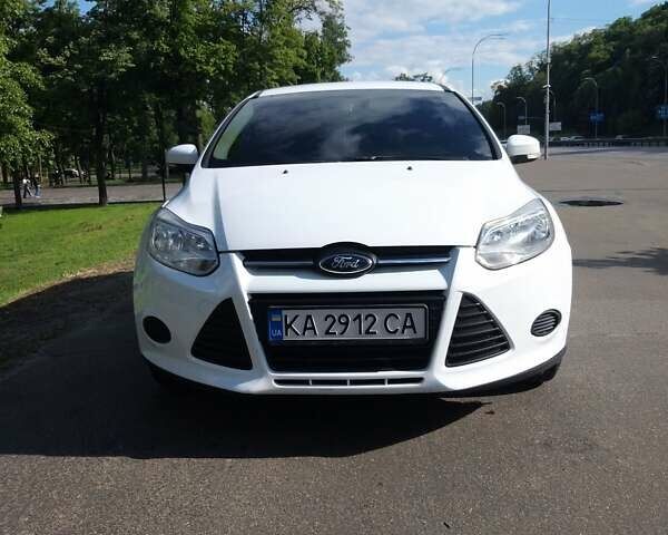 Білий Форд Фокус, об'ємом двигуна 1.59 л та пробігом 288 тис. км за 6001 $, фото 27 на Automoto.ua