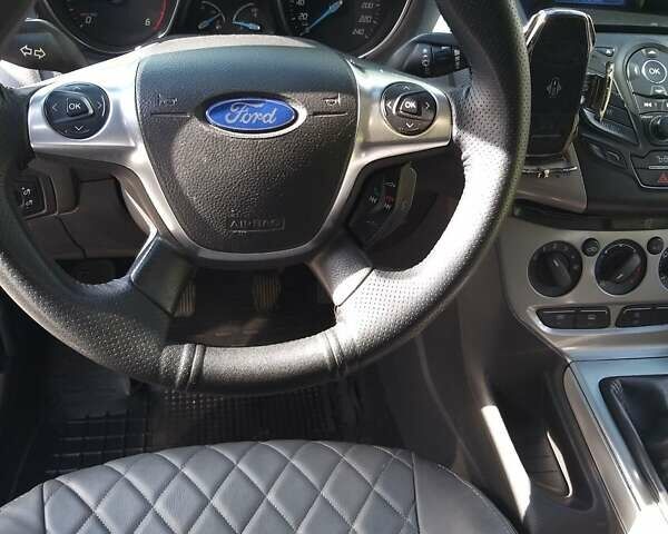 Білий Форд Фокус, об'ємом двигуна 1.59 л та пробігом 288 тис. км за 6001 $, фото 14 на Automoto.ua