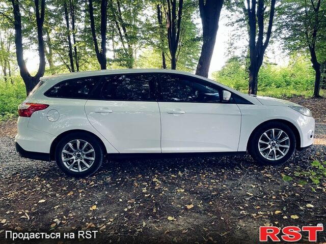 Білий Форд Фокус, об'ємом двигуна 1.6 л та пробігом 288 тис. км за 6800 $, фото 5 на Automoto.ua
