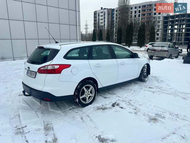 Белый Форд Фокус, объемом двигателя 1.6 л и пробегом 218 тыс. км за 6500 $, фото 5 на Automoto.ua