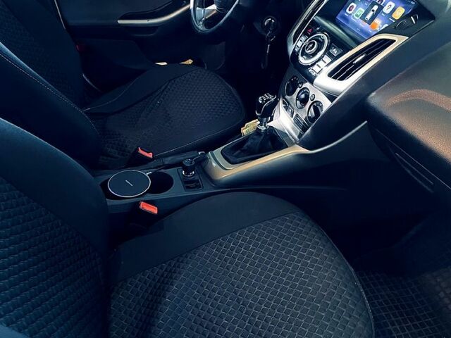 Білий Форд Фокус, об'ємом двигуна 1.6 л та пробігом 288 тис. км за 6800 $, фото 11 на Automoto.ua