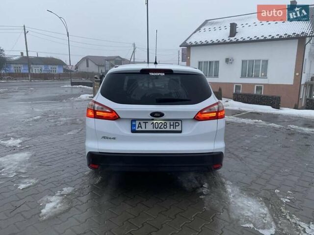 Белый Форд Фокус, объемом двигателя 1.56 л и пробегом 244 тыс. км за 7500 $, фото 13 на Automoto.ua