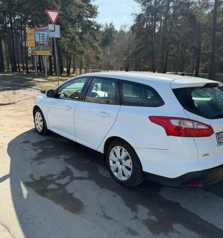 Білий Форд Фокус, об'ємом двигуна 1.6 л та пробігом 276 тис. км за 6000 $, фото 5 на Automoto.ua