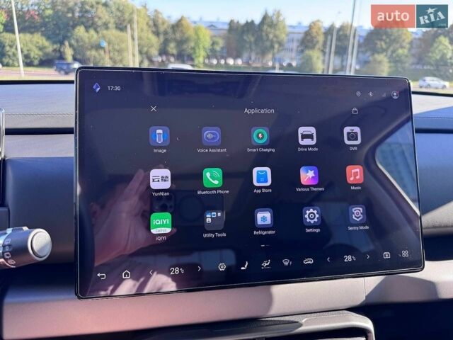 Білий Форд Фокус, об'ємом двигуна 1.6 л та пробігом 250 тис. км за 5748 $, фото 1 на Automoto.ua