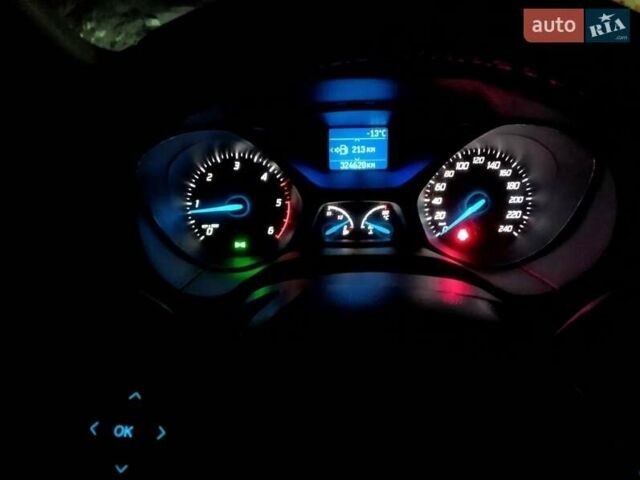 Белый Форд Фокус, объемом двигателя 1.56 л и пробегом 325 тыс. км за 5950 $, фото 19 на Automoto.ua