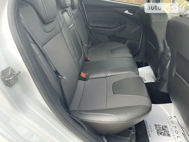 Білий Форд Фокус, об'ємом двигуна 2 л та пробігом 182 тис. км за 9800 $, фото 22 на Automoto.ua