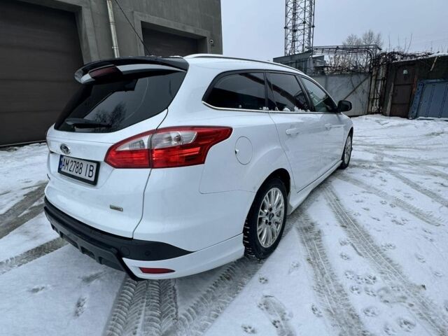 Білий Форд Фокус, об'ємом двигуна 1 л та пробігом 237 тис. км за 5500 $, фото 7 на Automoto.ua