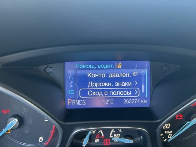 Белый Форд Фокус, объемом двигателя 2 л и пробегом 263 тыс. км за 7700 $, фото 13 на Automoto.ua