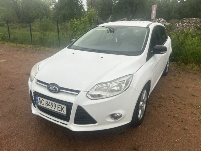 Белый Форд Фокус, объемом двигателя 1.6 л и пробегом 250 тыс. км за 6200 $, фото 1 на Automoto.ua
