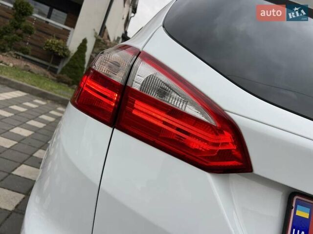 Білий Форд Фокус, об'ємом двигуна 1.6 л та пробігом 211 тис. км за 8750 $, фото 62 на Automoto.ua