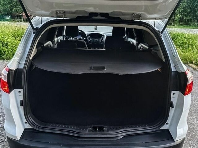 Білий Форд Фокус, об'ємом двигуна 1.56 л та пробігом 187 тис. км за 6999 $, фото 10 на Automoto.ua