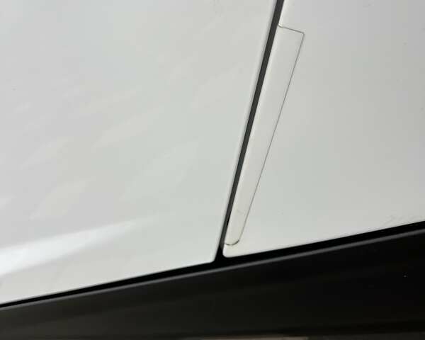 Білий Форд Фокус, об'ємом двигуна 1.6 л та пробігом 211 тис. км за 8750 $, фото 58 на Automoto.ua