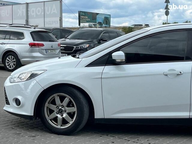 Білий Форд Фокус, об'ємом двигуна 1.6 л та пробігом 263 тис. км за 6790 $, фото 10 на Automoto.ua