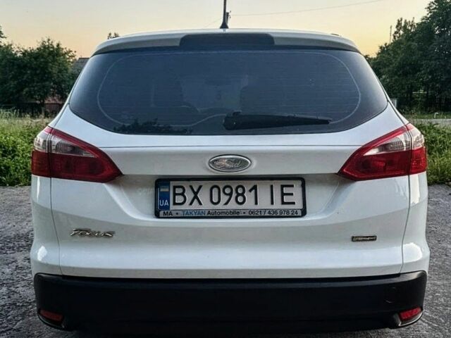 Білий Форд Фокус, об'ємом двигуна 1.6 л та пробігом 187 тис. км за 6989 $, фото 3 на Automoto.ua