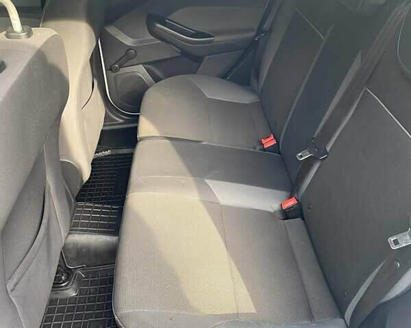 Белый Форд Фокус, объемом двигателя 1.56 л и пробегом 240 тыс. км за 6200 $, фото 4 на Automoto.ua