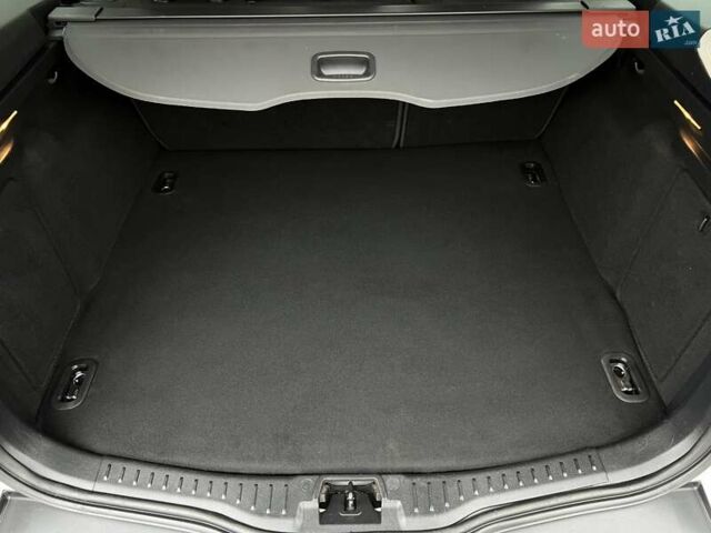 Білий Форд Фокус, об'ємом двигуна 1.6 л та пробігом 211 тис. км за 8750 $, фото 134 на Automoto.ua