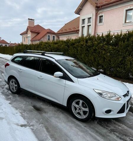 Білий Форд Фокус, об'ємом двигуна 1.56 л та пробігом 211 тис. км за 8000 $, фото 22 на Automoto.ua