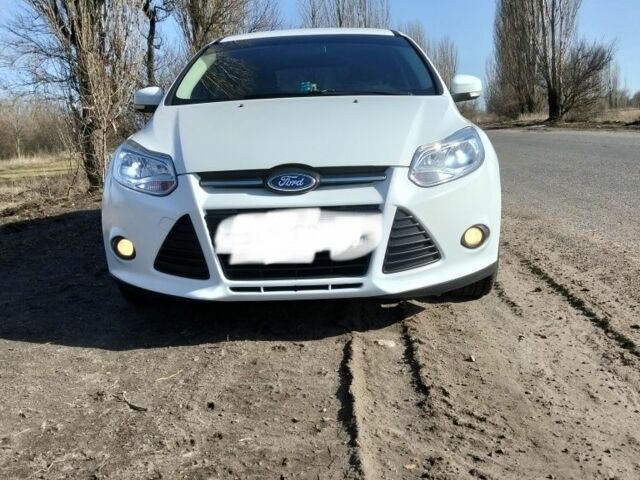 Білий Форд Фокус, об'ємом двигуна 0 л та пробігом 300 тис. км за 7600 $, фото 19 на Automoto.ua