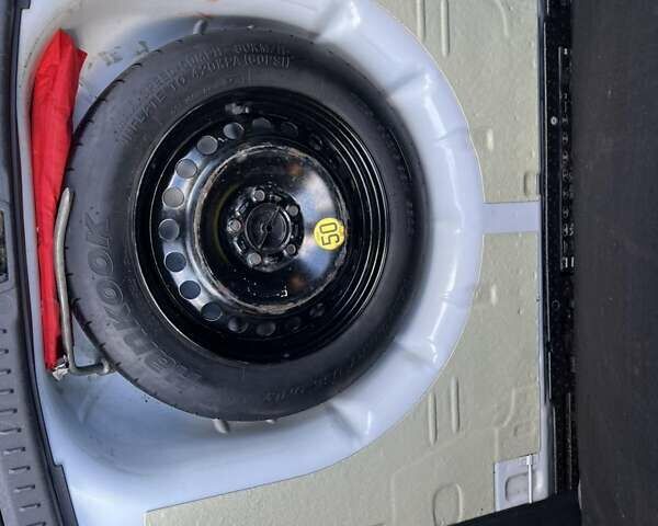 Білий Форд Фокус, об'ємом двигуна 1.56 л та пробігом 253 тис. км за 6300 $, фото 13 на Automoto.ua