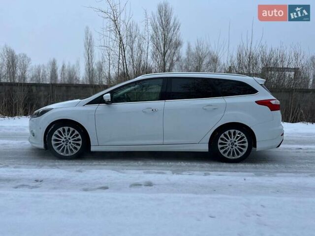 Белый Форд Фокус, объемом двигателя 1 л и пробегом 113 тыс. км за 7600 $, фото 11 на Automoto.ua