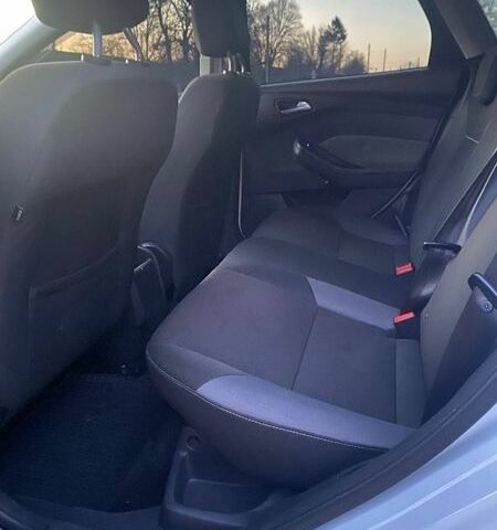 Белый Форд Фокус, объемом двигателя 1.56 л и пробегом 184 тыс. км за 6999 $, фото 11 на Automoto.ua