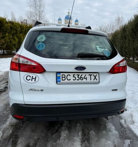 Білий Форд Фокус, об'ємом двигуна 1.56 л та пробігом 211 тис. км за 8000 $, фото 31 на Automoto.ua