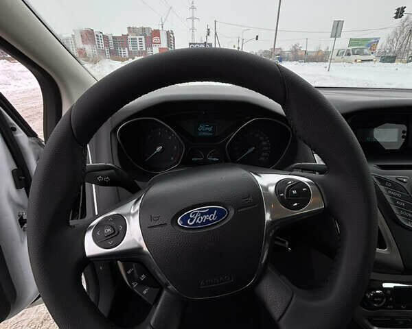 Білий Форд Фокус, об'ємом двигуна 1.6 л та пробігом 223 тис. км за 7700 $, фото 10 на Automoto.ua