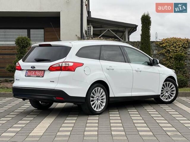 Білий Форд Фокус, об'ємом двигуна 1.6 л та пробігом 211 тис. км за 8750 $, фото 21 на Automoto.ua