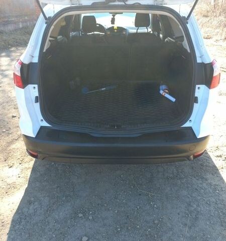 Білий Форд Фокус, об'ємом двигуна 1.6 л та пробігом 271 тис. км за 7200 $, фото 11 на Automoto.ua