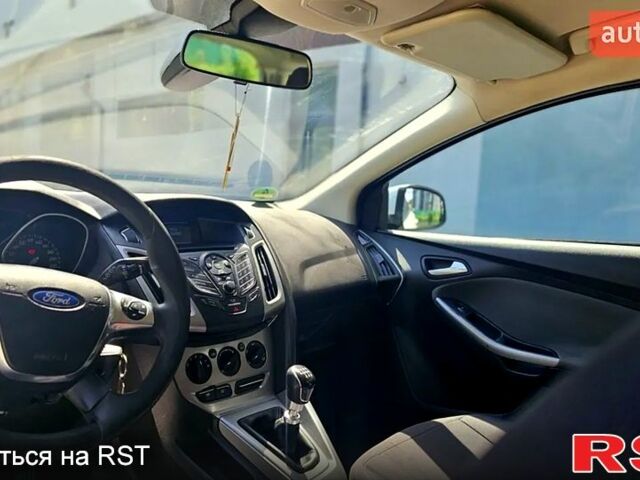 Білий Форд Фокус, об'ємом двигуна 1.6 л та пробігом 0 тис. км за 5100 $, фото 3 на Automoto.ua